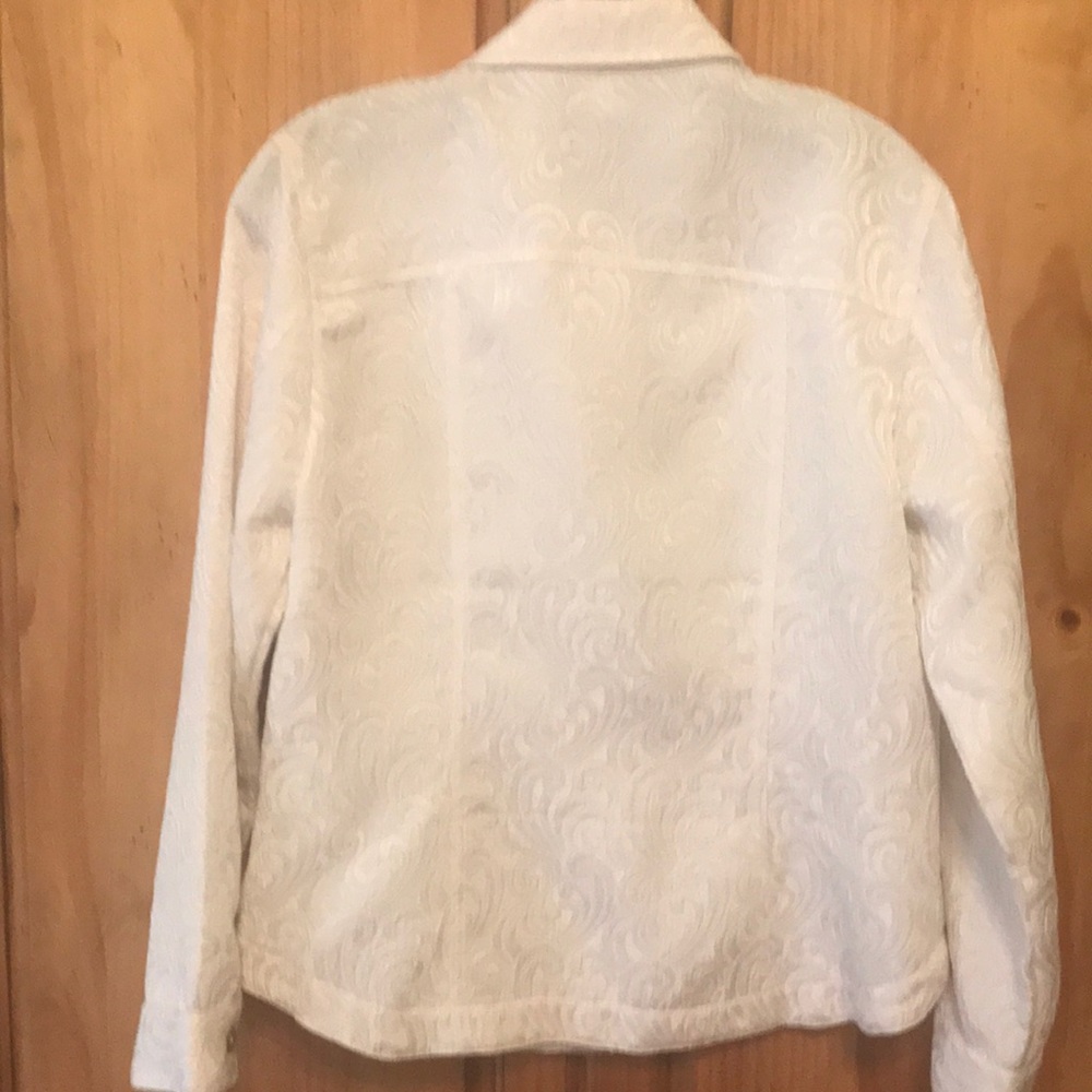 Jacket - Picture 3 of 4